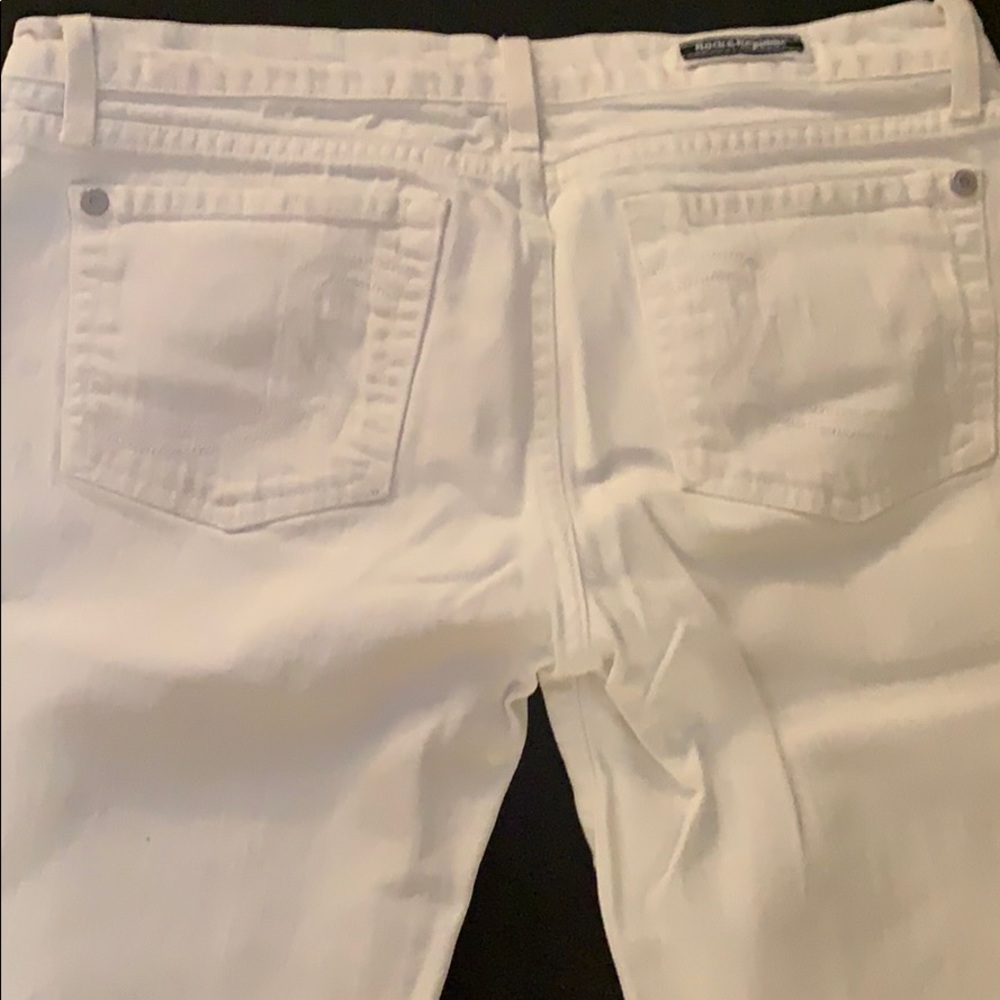 Jeans - Picture 2 of 4